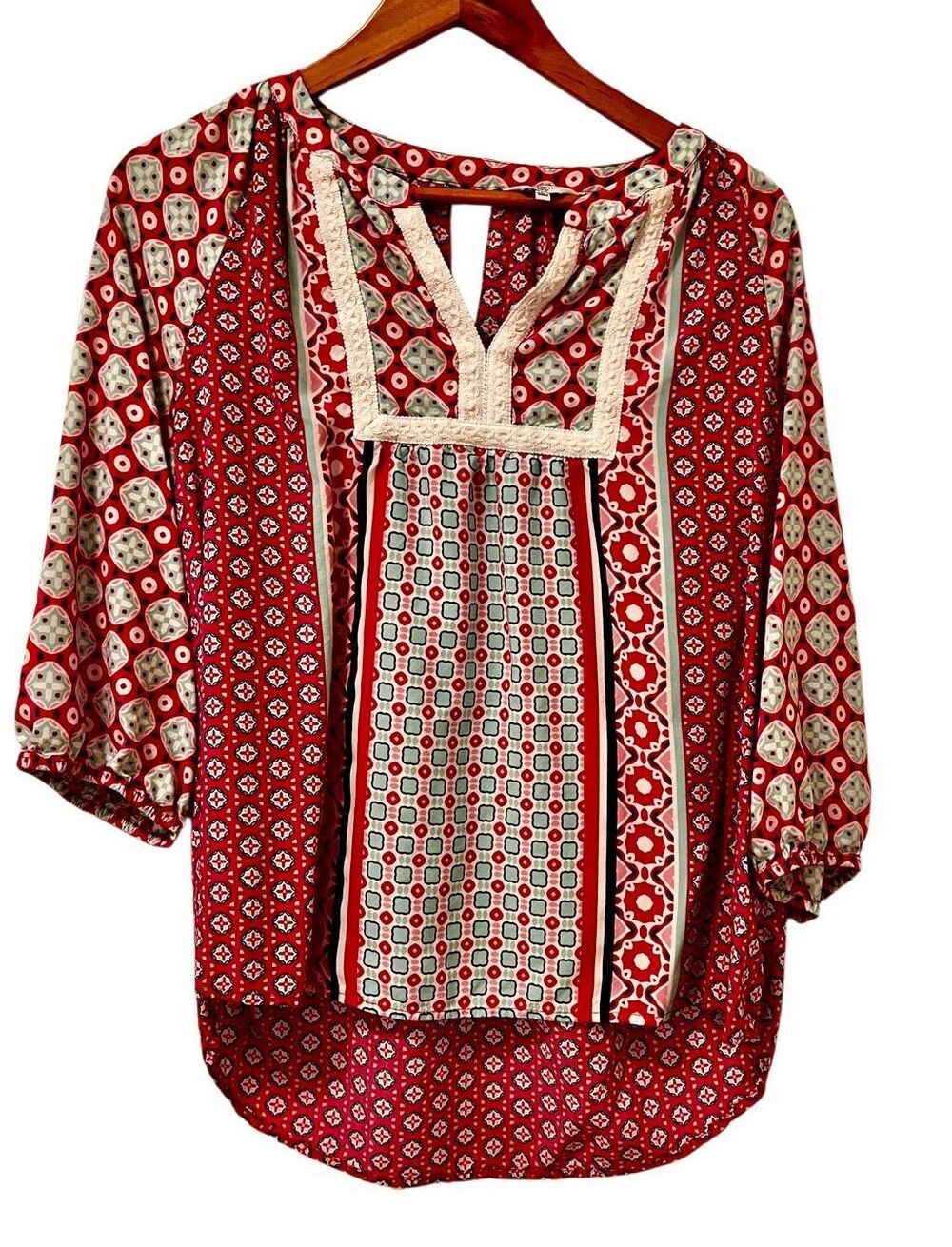 Crown & Ivy Women's Tunic Geometric Print 3/4 Sleeve V-Neck Blouse Size Large